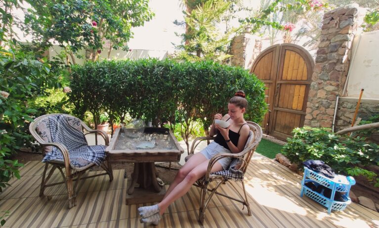Frühstück im Garten in Ägypten