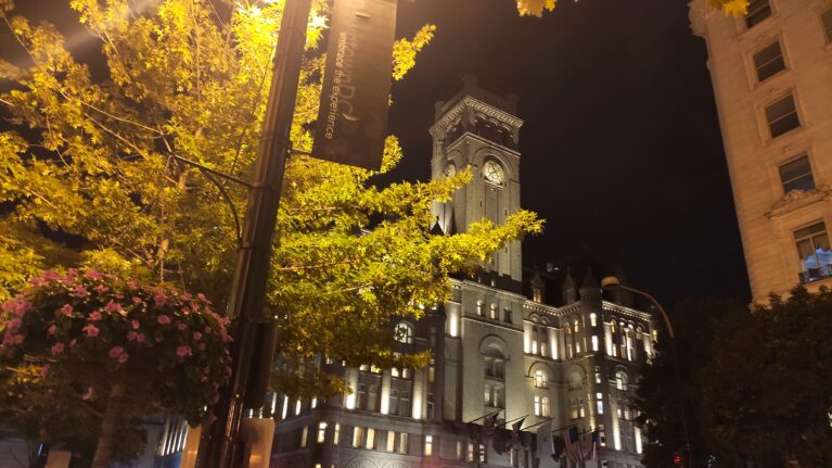 Old Post Office bei Nacht